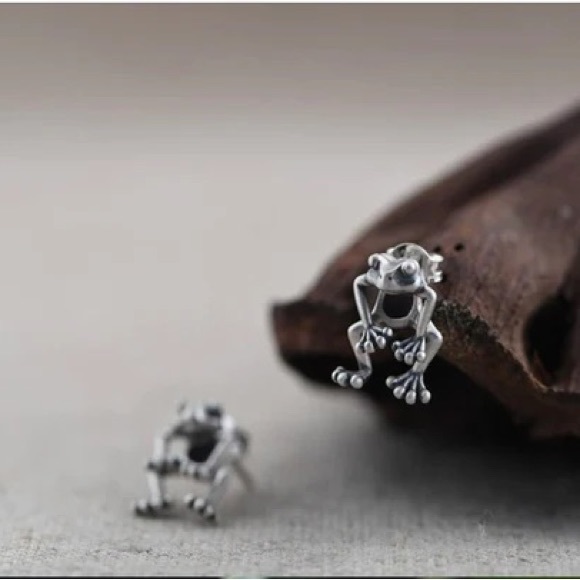 Jewelry - 925 Sterling Silver Cute Frog Earring Stud Ear Dangler